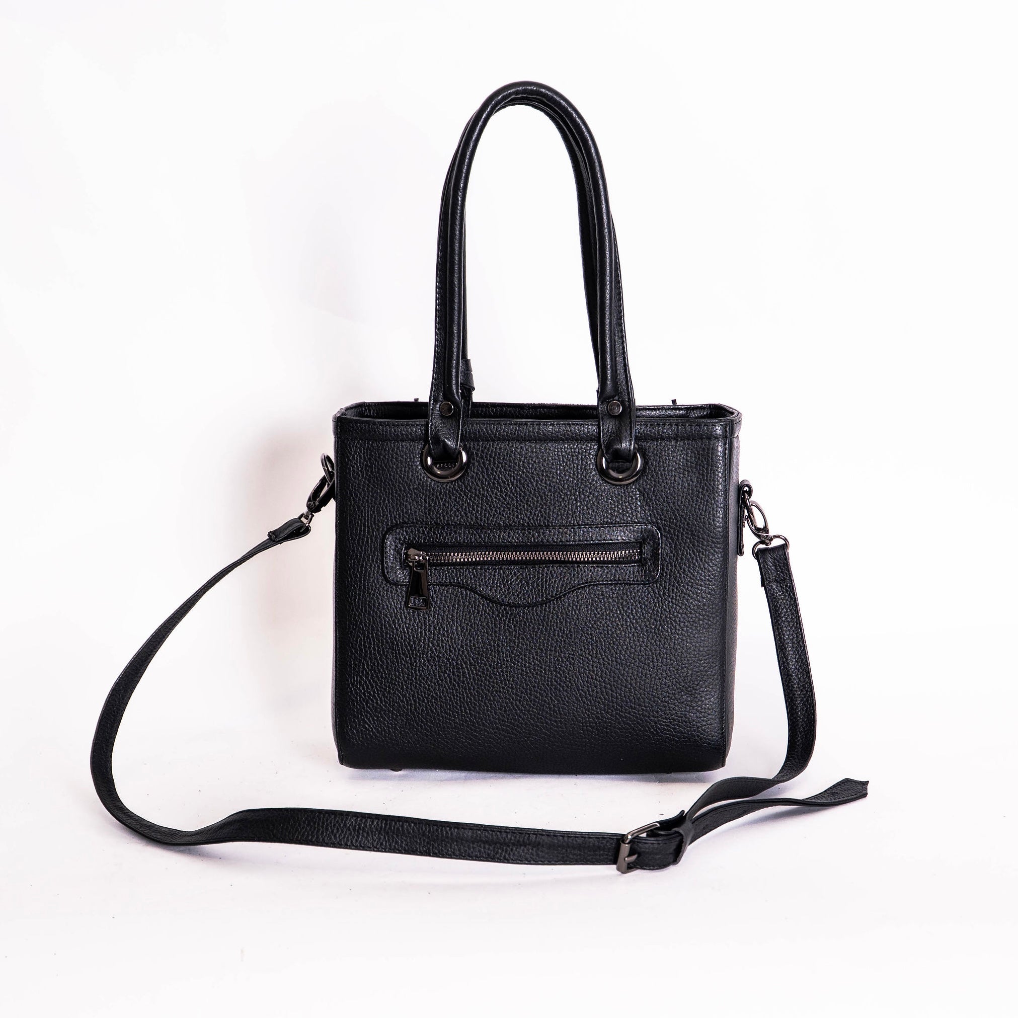 Heidi Mantarraya / Python